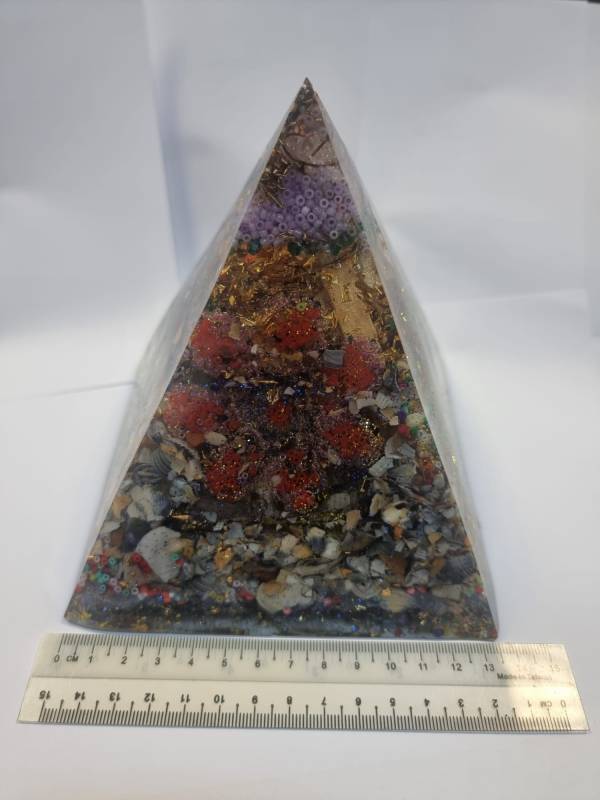Piramide Orgonice Mari (15 cm) - imagine 3